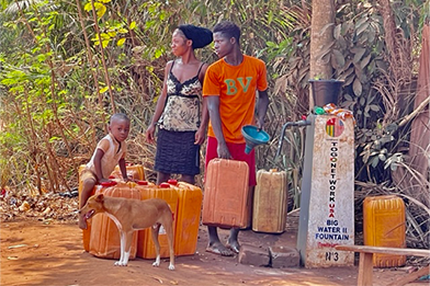 traveling African family